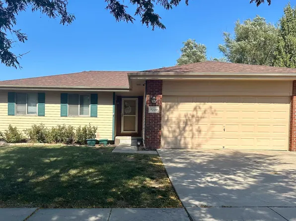 5220 W Partridge Ln, Lincoln, NE 68528