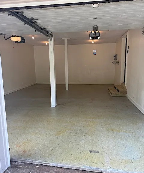 2907 Wallace Ave — Photo 21