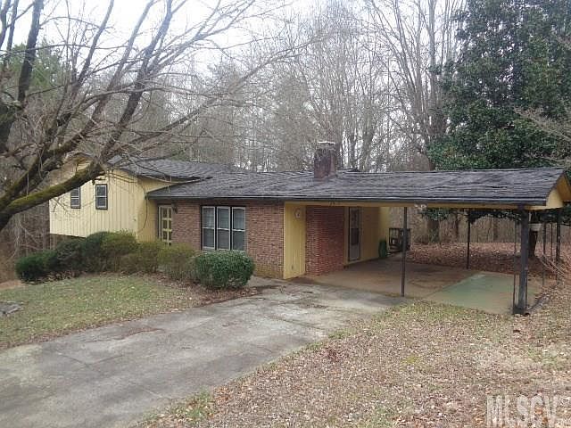 1st image of 2415 W Lenoir Dr