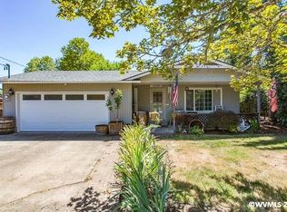 626 Kay Ave, Brownsville, OR