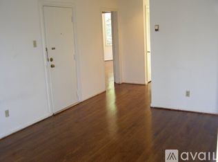 6334 Walnut St APT 2, Pittsburgh, PA 15206
