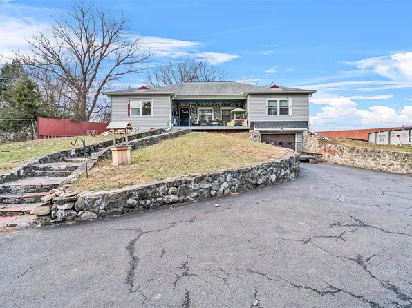 1508 State Route 52, Montgomery, NY 12586