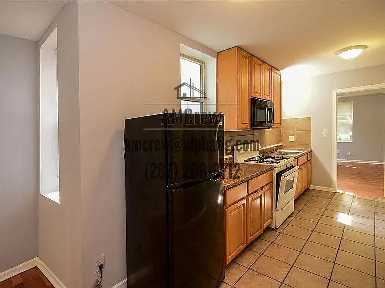 3730 North 16th Street - 3 — Photo 3