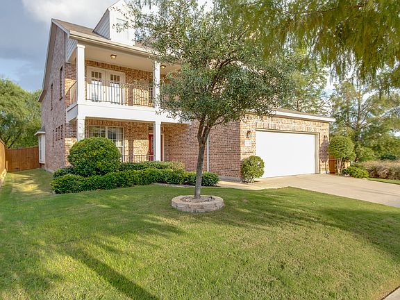 3rd image of 8904 Hawley Dr