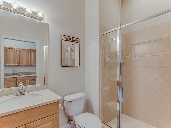 2nd image of 14001 Bently Cir