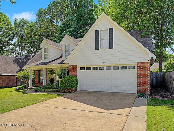 4th image of 5947 White Ridge Cir W