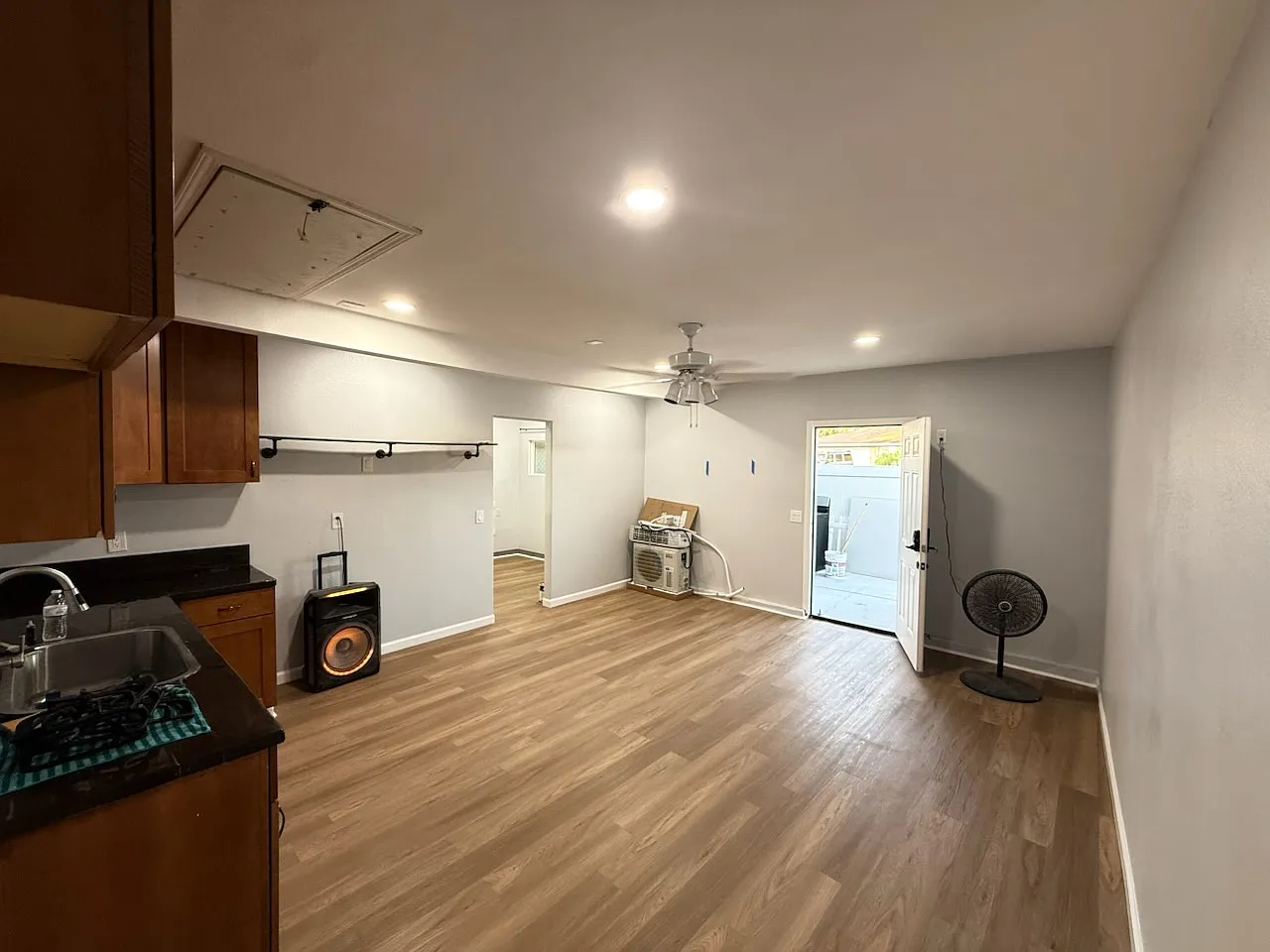8745 Glencoe Dr — Photo 2