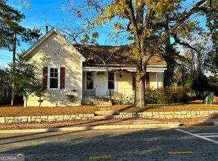 1007 Peek St NW, Conyers, GA 30012