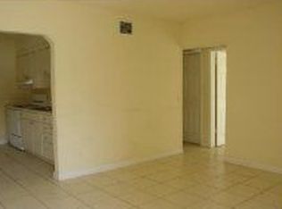 6121 SW 41st St, Miramar, FL 33023
