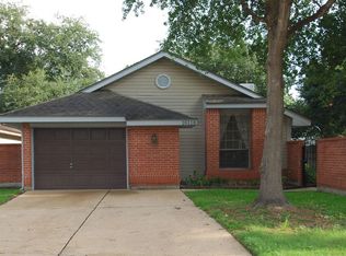 16118 Springbank Dr, Houston, TX 77095