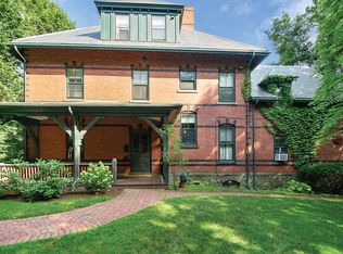 84 Upland Rd, Brookline, MA 02445