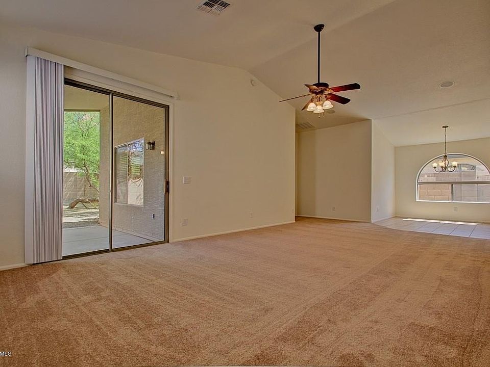 1st image of 658 E Lovegrass Dr