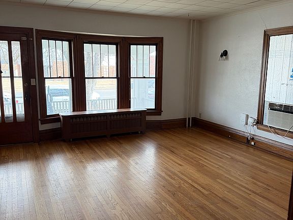 2nd image of 1231 Morningside Ave #1