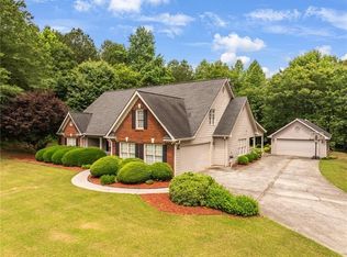 1533 Gracebrook Dr, Lawrenceville, GA 30045