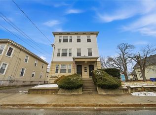 616-618 Lonsdale Ave, Central Falls, RI 02863