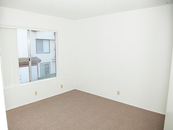 3rd image of 4085 Porte La Paz Unit 188