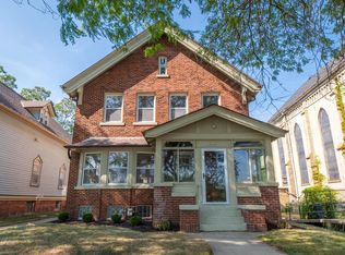 2367 N Vel R Phillips Ave, Milwaukee, WI 53212