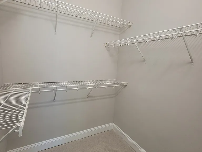 1340 Cameron View Ct — Photo 16