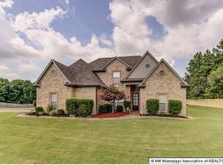 2250 Greenwich Dr N, Southaven, MS 38672