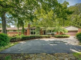 4857 Stonehaven Dr, Columbus, OH 43220