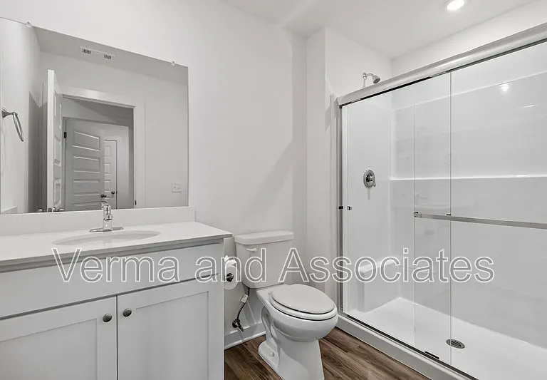4771 W Folsom St — Photo 11