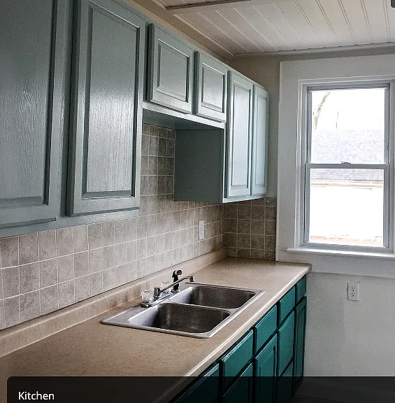 1312 N Oxford St — Photo 6