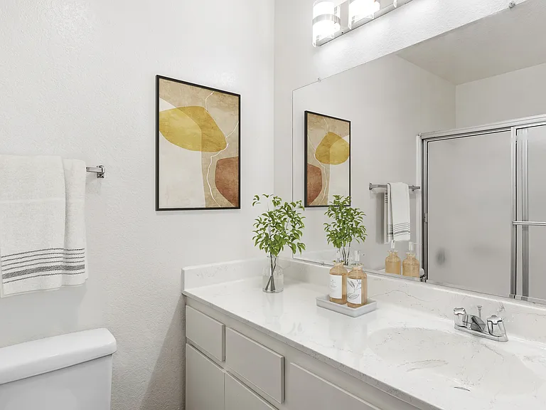Woodbridge Apartments — Photo 6