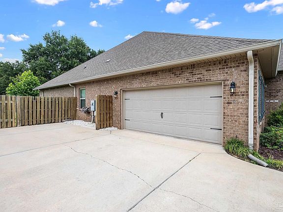 5th image of 4128 S Cambridge Way