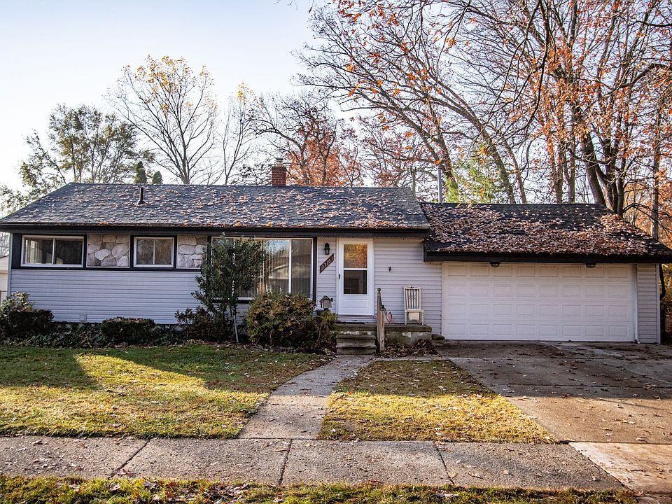 1st image of 33161 Pierce Ave