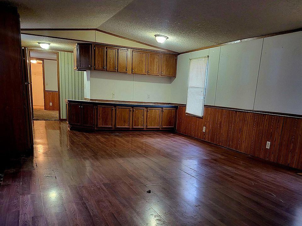1st image of 225 Dakota Ave #2E