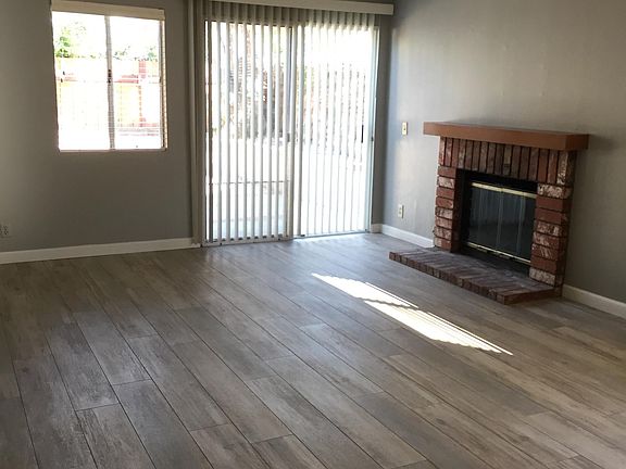 3rd image of 2662 Shrubwood Cir