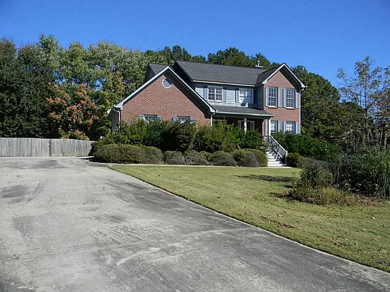 1st image of 2335 Stratford Ln