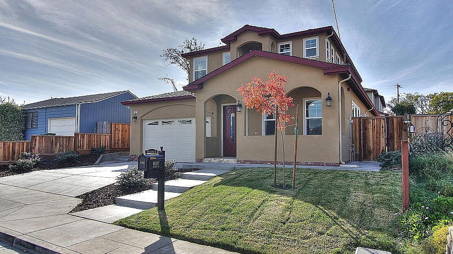 2nd image of 41447 Carmen St