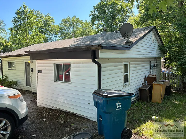 10249 Earl Dr — Photo 21