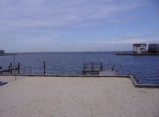 2409 Central Ave, Ship Bottom, NJ 08008