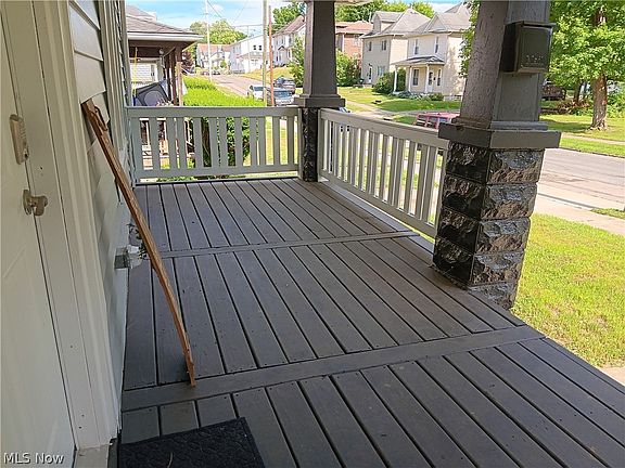 5th image of 707 Beatty Ave