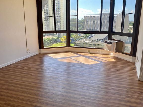 3rd image of 5080 Likini St APT 1215