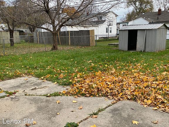 2nd image of 28230 Essex St