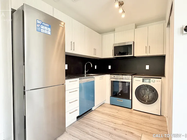 861 Sheppard Ave W #1-58 — Photo 2