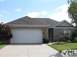 3822 Bent Pine Dr, Holland, MI 49424