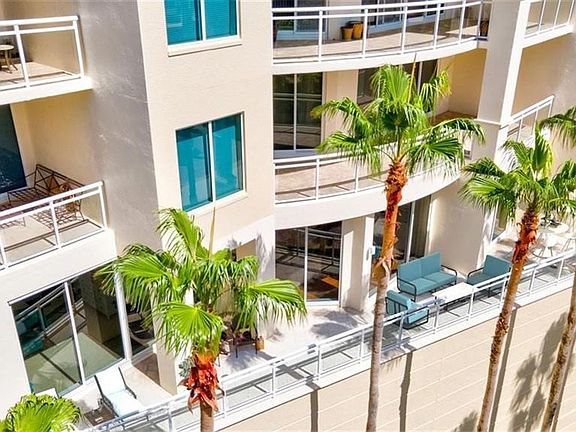 5th image of 1300 BENJAMIN FRANKLIN DRIVE #301