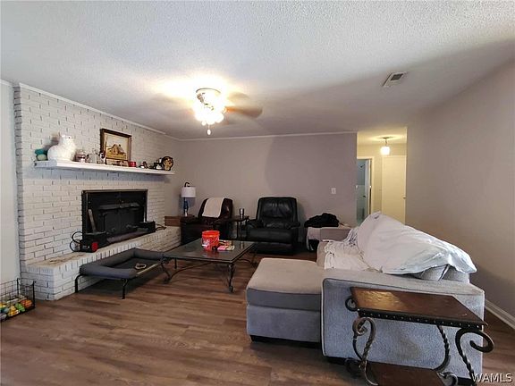 3rd image of 1717 59th Ave E