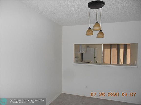 4th image of 7913 Sanibel Dr #7913