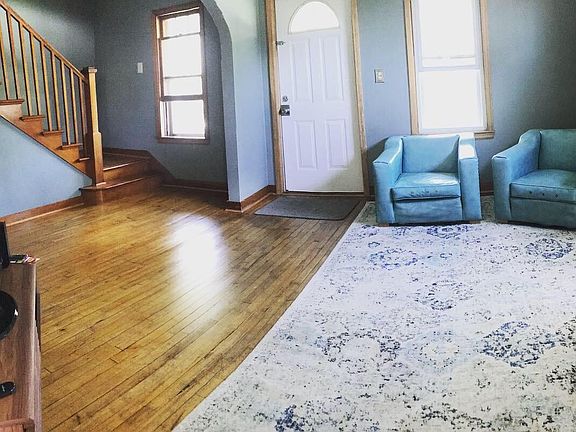 5th image of 706 Wilson Ave