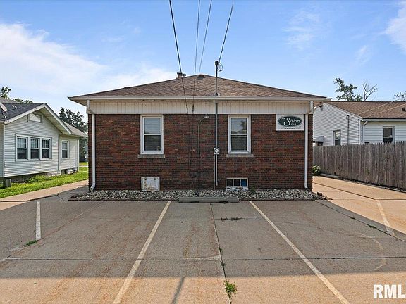 4th image of 3016 Harrison St