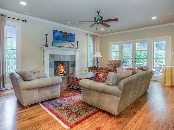 4_2708RiverForestDrive-16.jpg