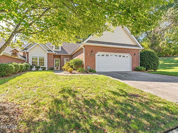 2nd image of 1506 Frosty Way