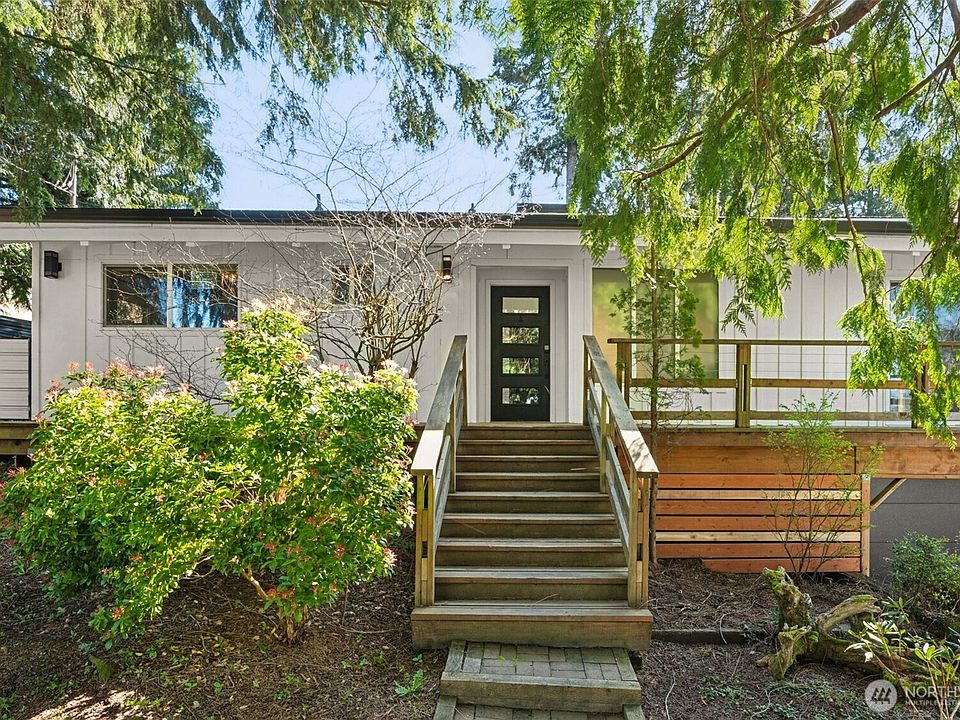1st image of 9832 Whitecap Drive NW