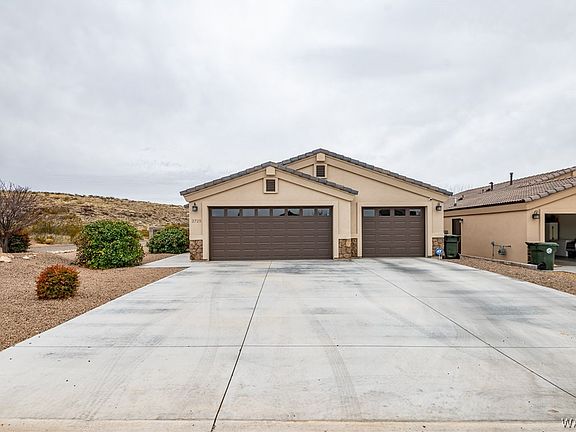 2nd image of 2725 N Rainbow Avenue