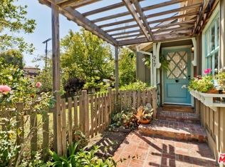 517 Muskingum Pl, Pacific Palisades, CA 90272